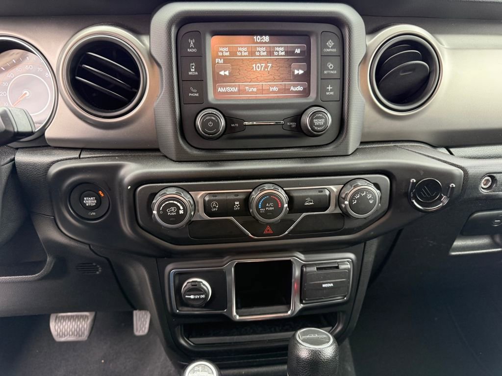 Used 2020 Jeep Gladiator Sport image 14