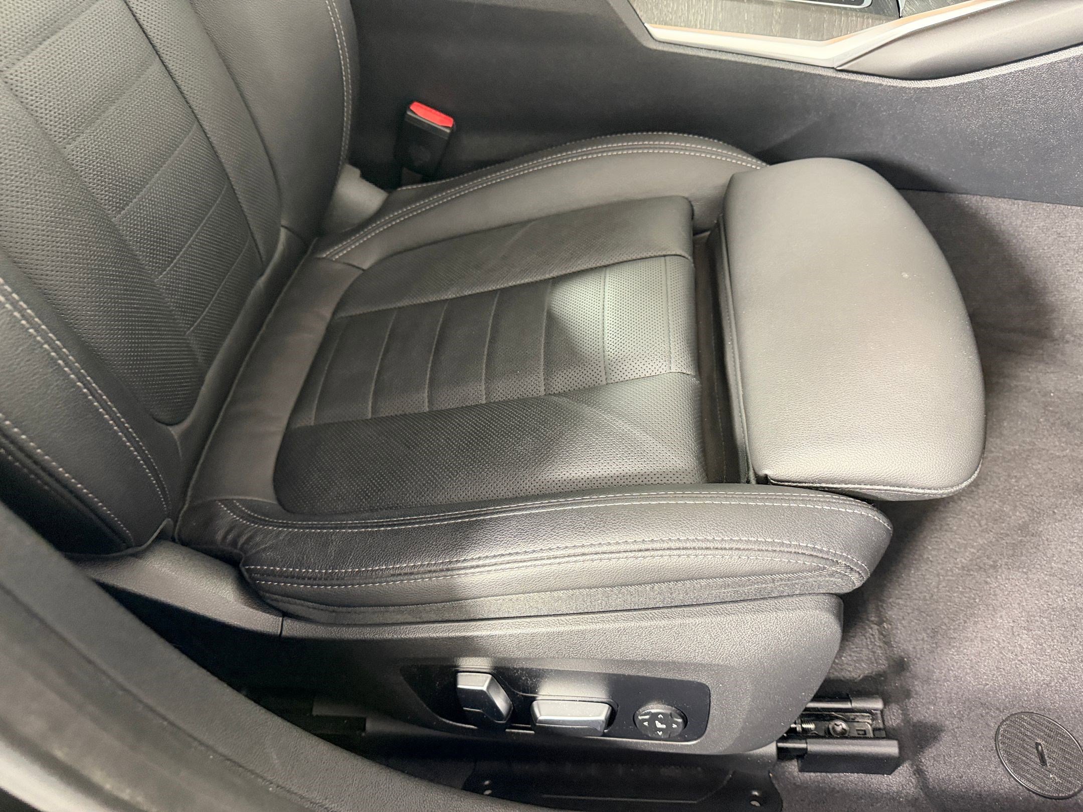 Certified 2023 BMW 430i Gran Coupe w/ Premium Package RWD image 35