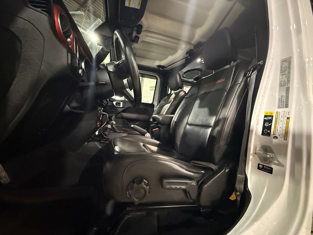 Used 2021 Jeep Gladiator Rubicon AWD/4WD image 34