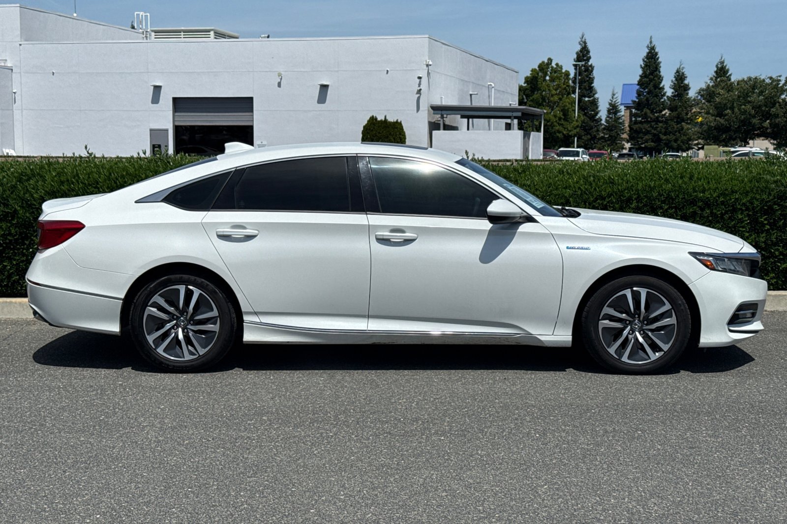 Used 2020 Honda Accord EX image 3