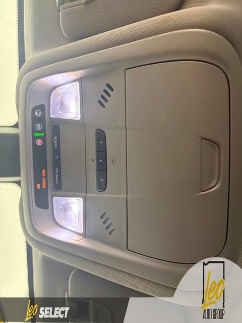Used 2018 Chevrolet Equinox LT FWD image 15