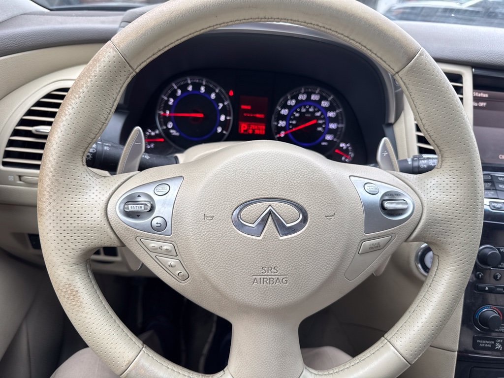 Used 2009 INFINITI FX35 AWD w/ Navigation Pkg image 7