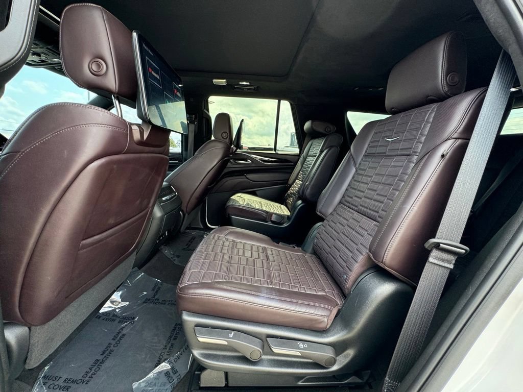 Certified 2023 Cadillac Escalade Sport Platinum AWD/4WD image 33