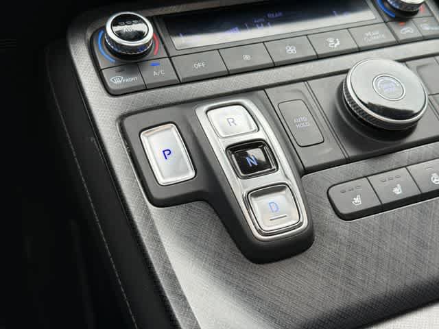 Used 2024 Hyundai Palisade Limited FWD image 14