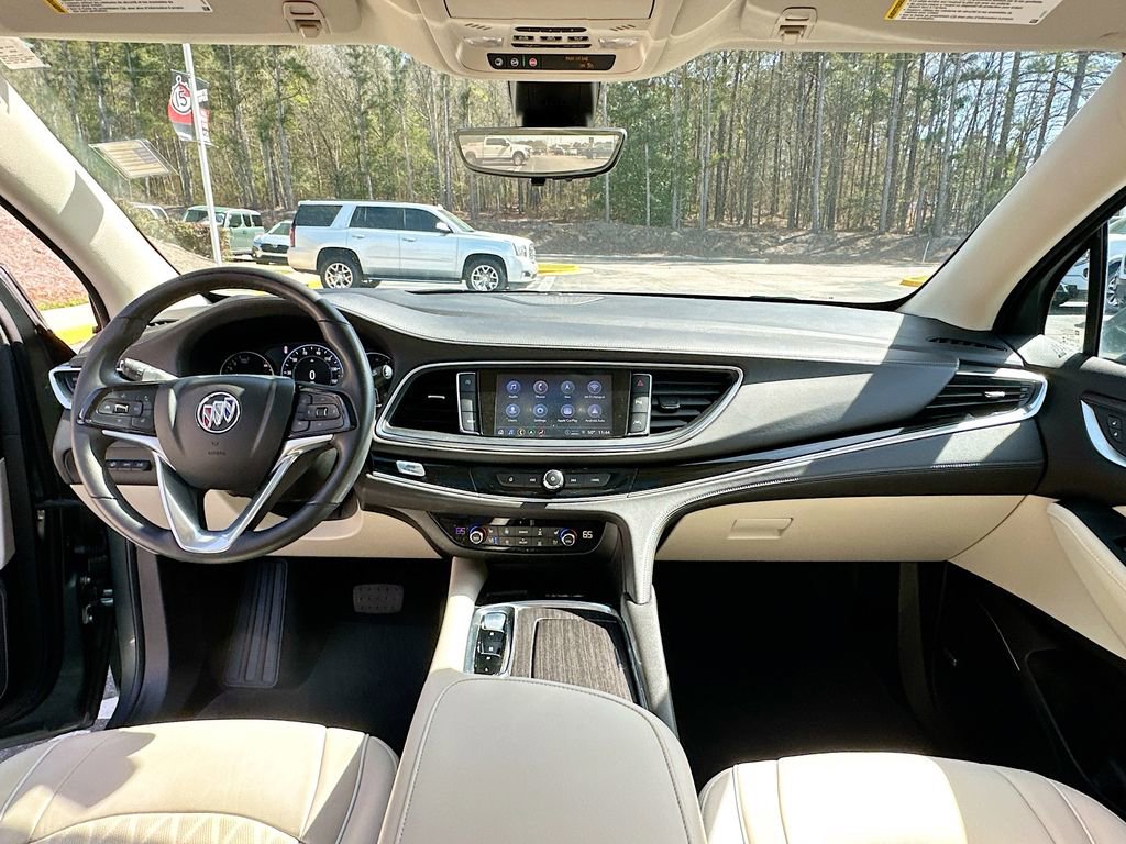 Used 2023 Buick Enclave Avenir w/ Avenir Technology Package image 3