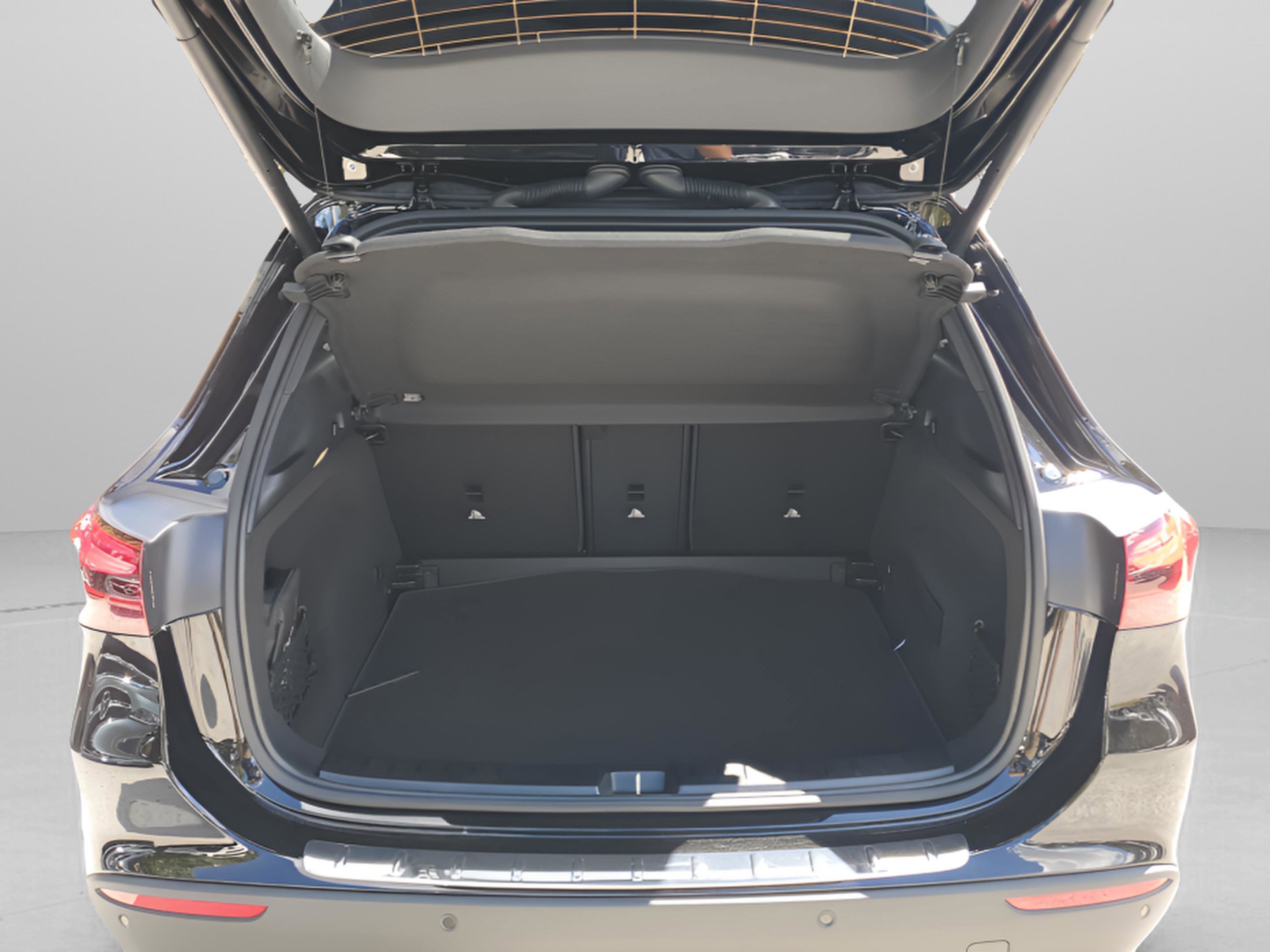 Used 2026 Mercedes-Benz GLA 250 image 8