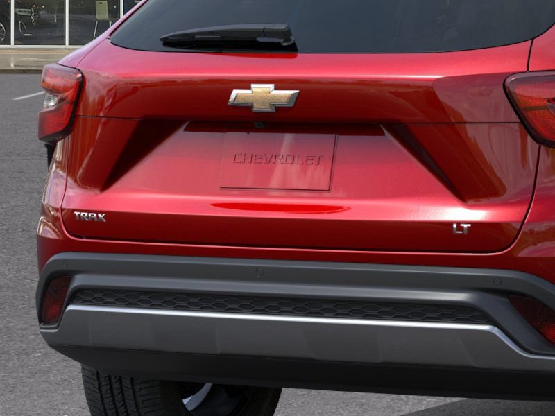 New 2026 Chevrolet Trax LT w/ Driver Confidence Package FWD image 14