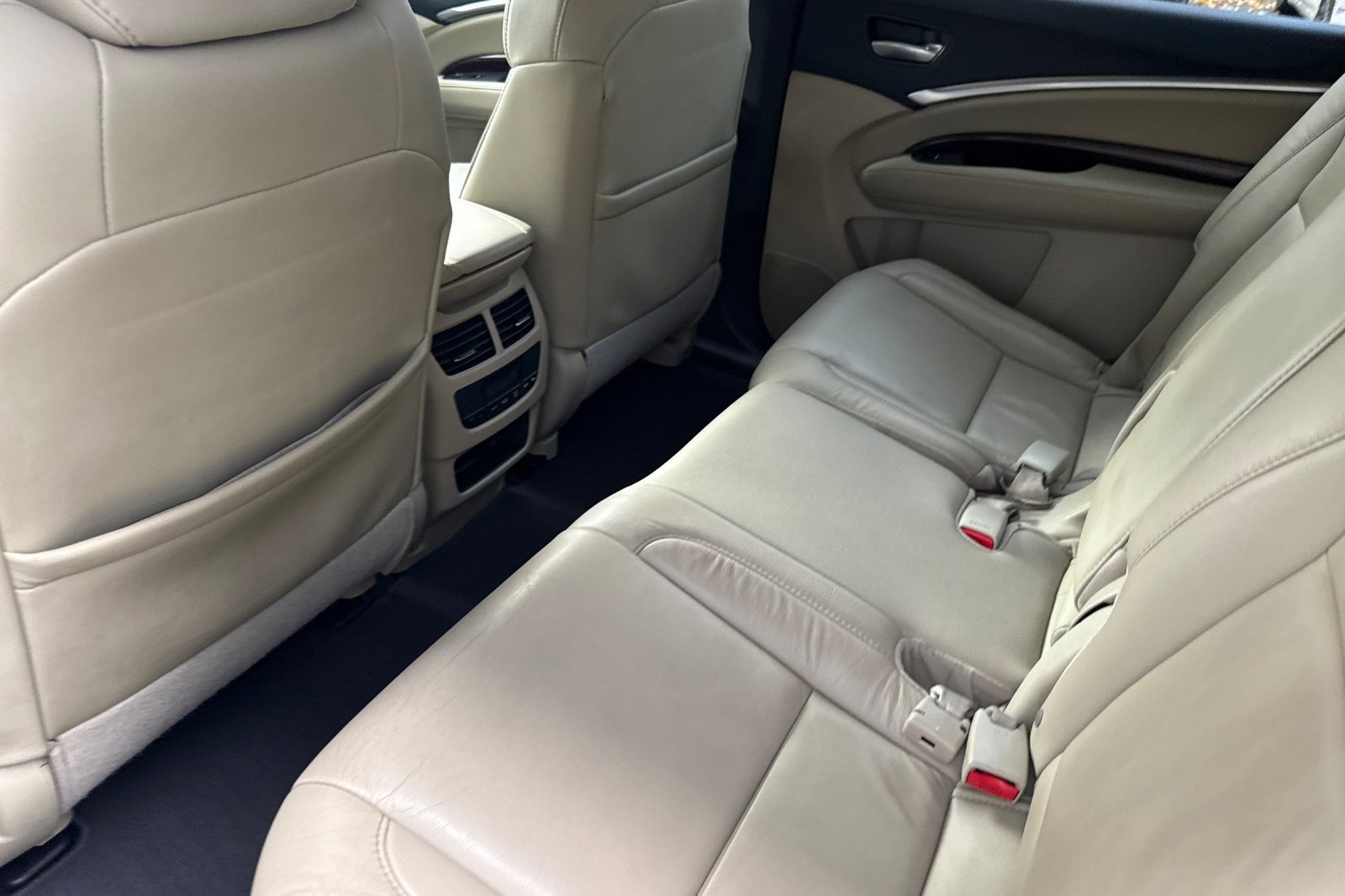 Used 2016 Acura MDX SH-AWD w/ Technology Package image 15