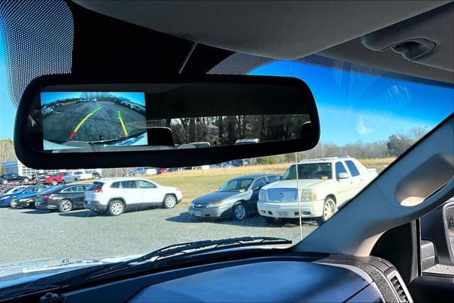 Used 2020 RAM 1500 Tradesman w/ Chrome Appearance Group image 15