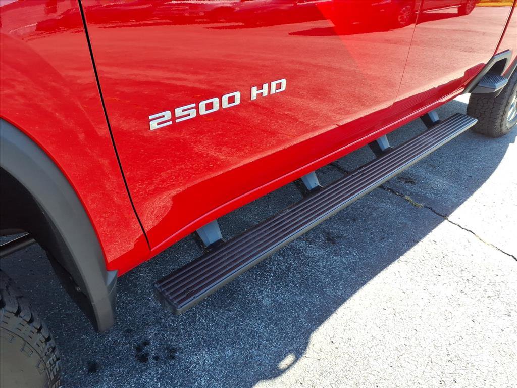 Used 2025 Chevrolet Silverado 2500 Custom w/ Custom Convenience Package image 13