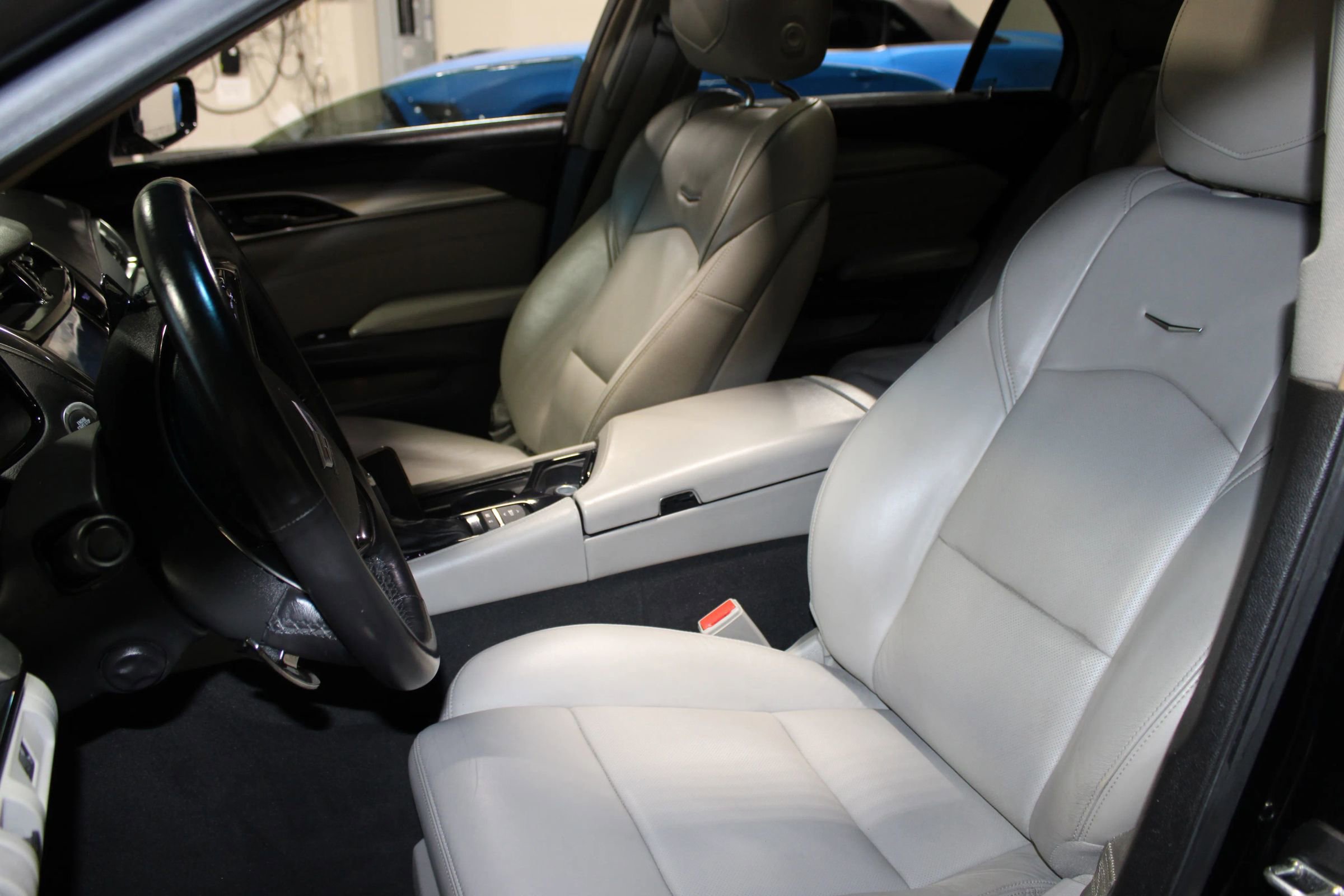 Used 2019 Cadillac CTS Luxury RWD image 27