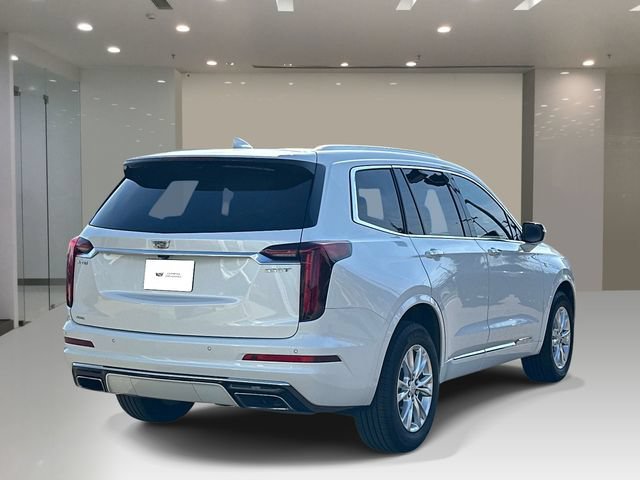 Certified 2024 Cadillac XT6 Luxury w/ LPO, Floor Liner Package AWD/4WD image 4