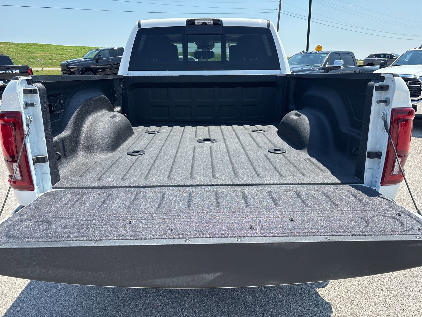 New 2026 RAM 2500 Limited image 23