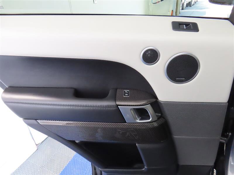 Used 2017 Land Rover Range Rover Sport SVR image 34