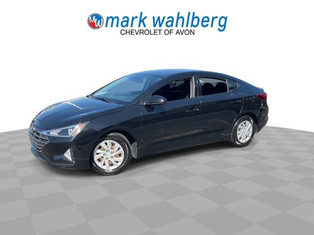 Used 2019 Hyundai Elantra SE w/ Cargo Package FWD image 4