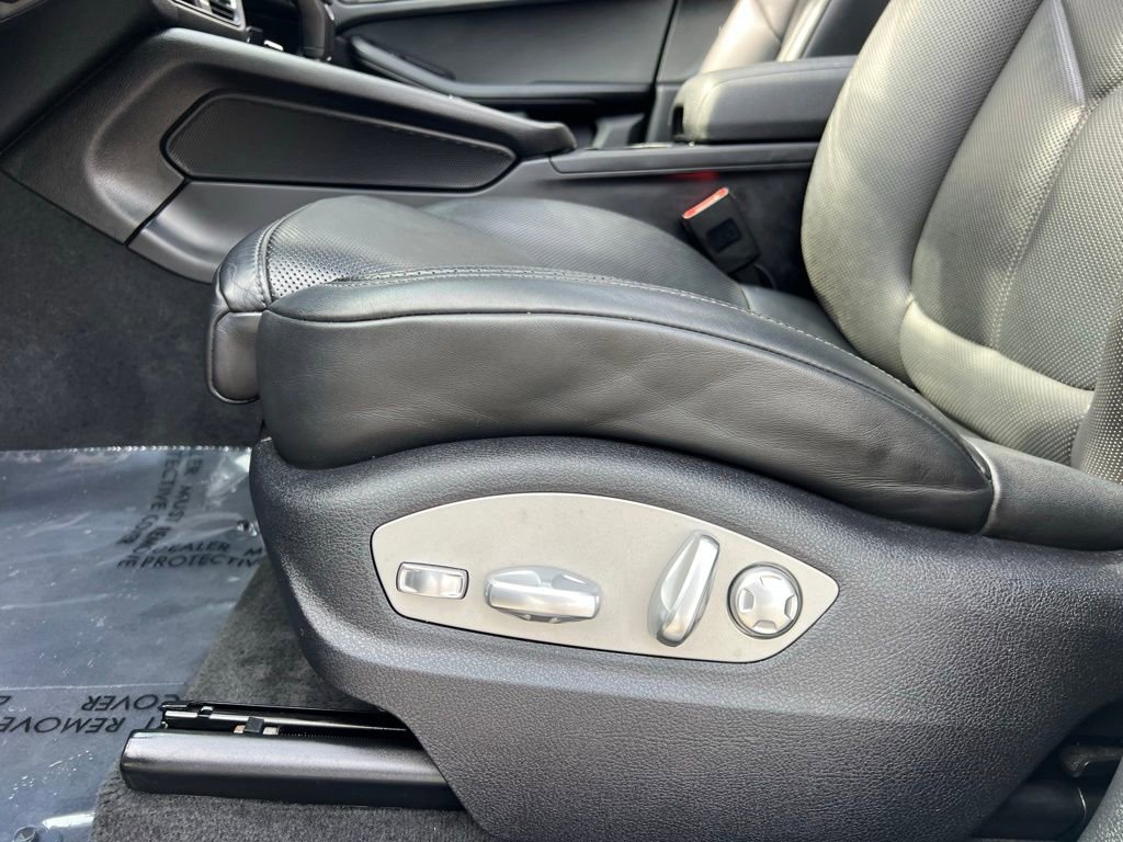 Used 2022 Porsche Macan image 39