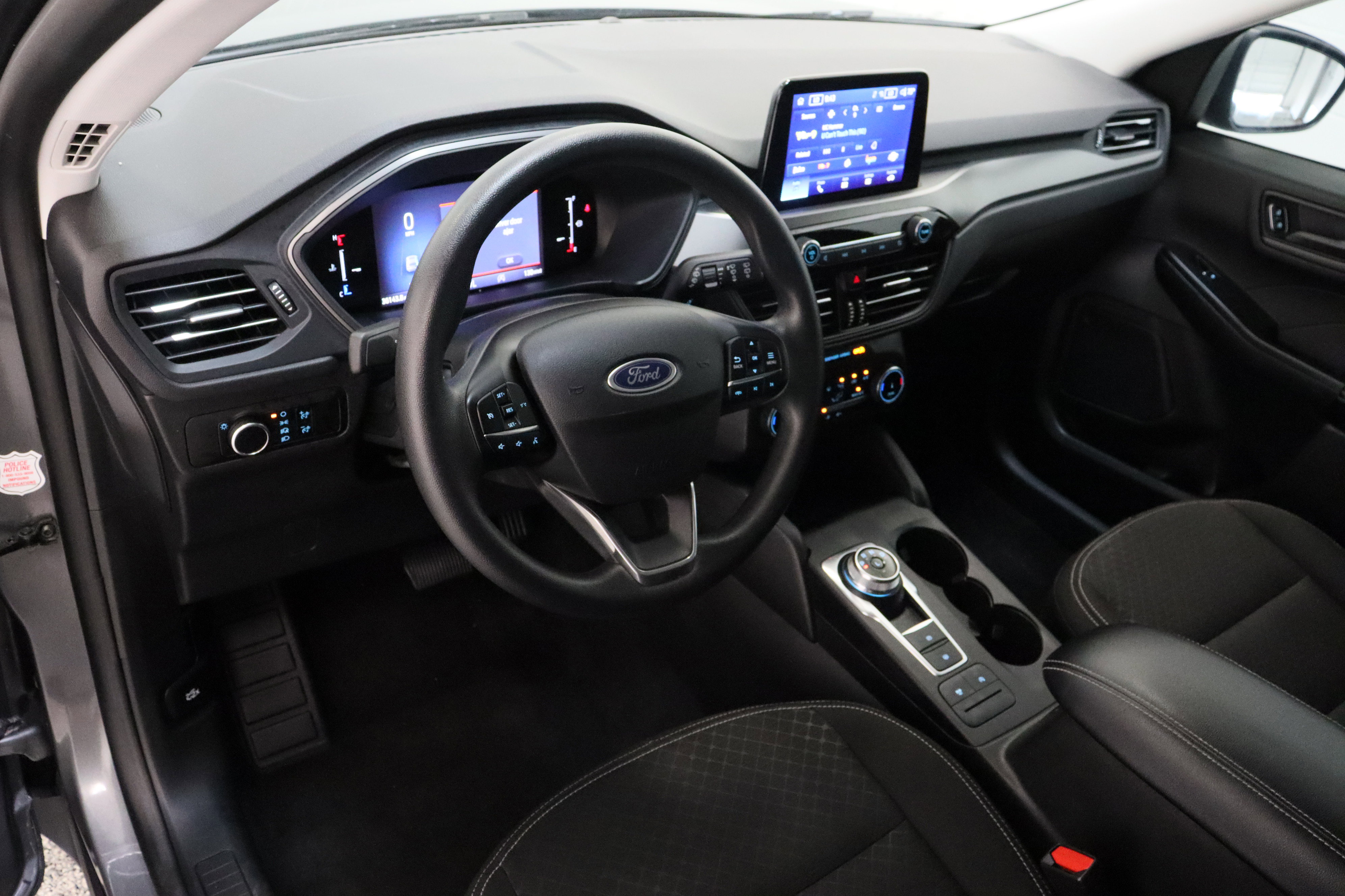 Used 2025 Ford Escape Active AWD/4WD image 13