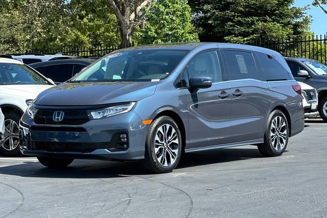 Certified 2025 Honda Odyssey Elite image 7