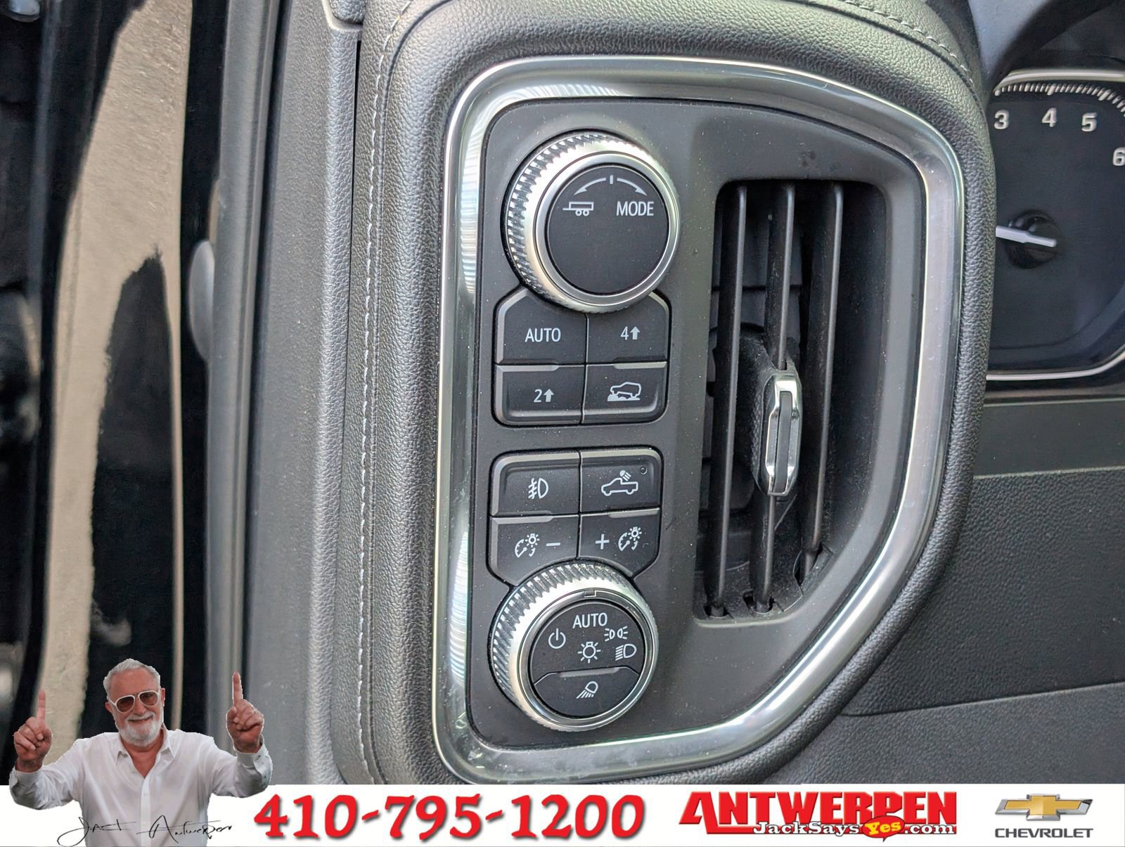 Used 2020 GMC Sierra 1500 SLT w/ SLT Premium Plus Package image 23