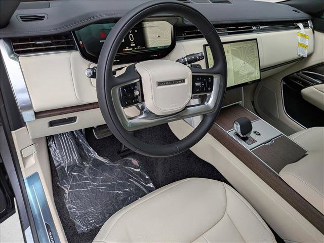 New 2026 Land Rover Range Rover SE AWD/4WD image 3