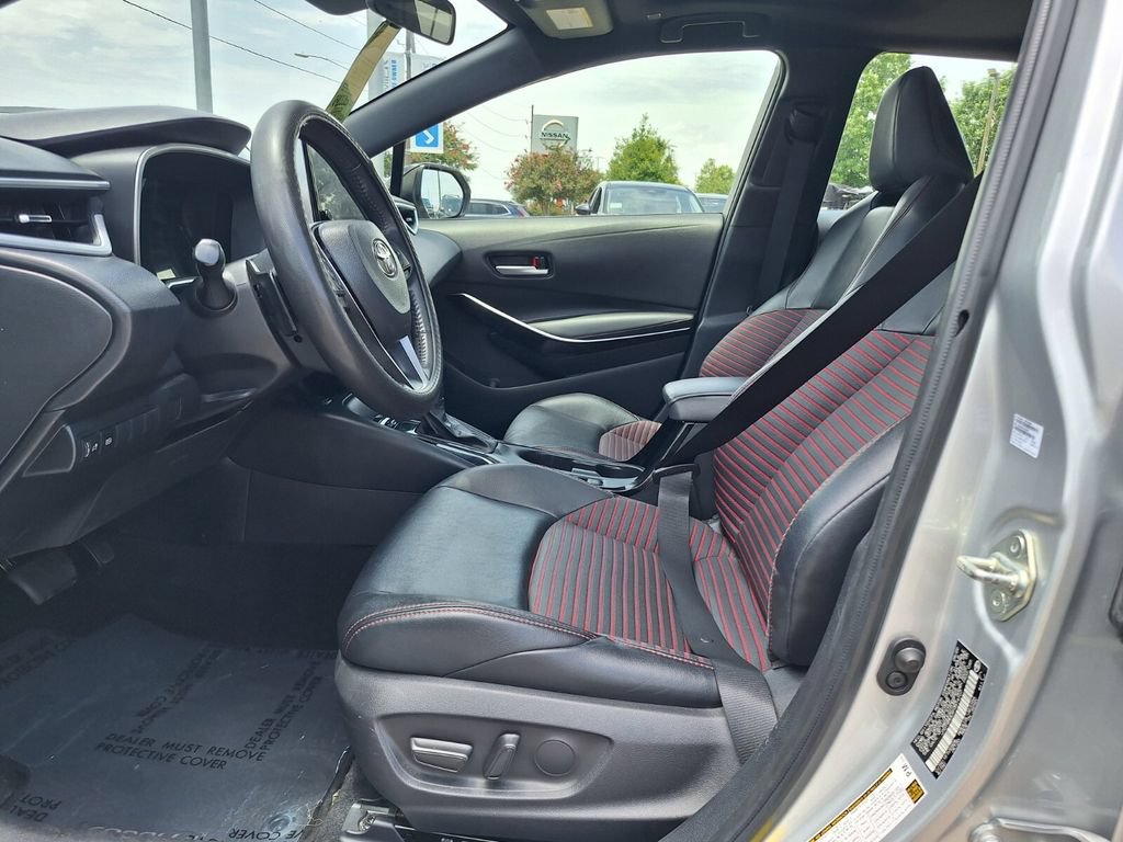 Used 2023 Toyota Corolla XSE FWD image 11
