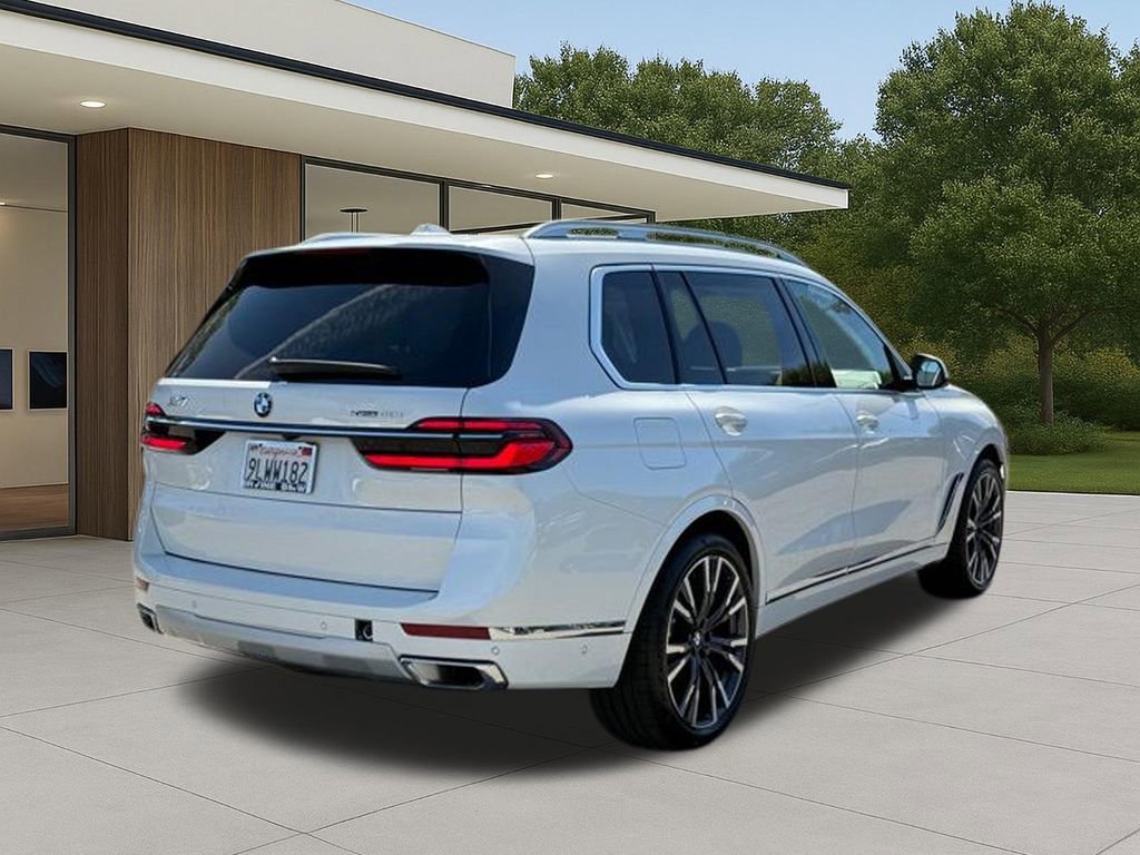 Certified 2024 BMW X7 xDrive40i image 8