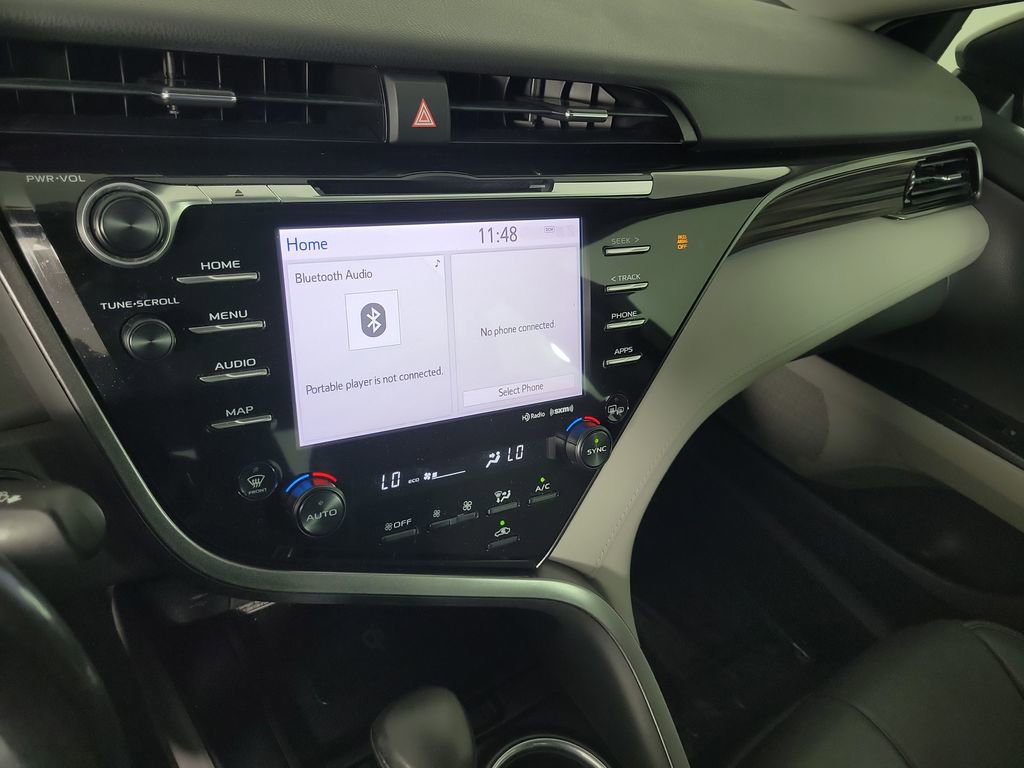 Certified 2019 Toyota Camry XLE FWD image 14