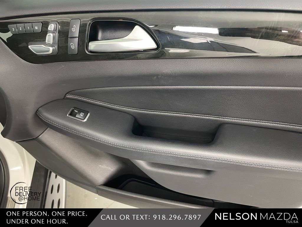 Used 2019 Mercedes-Benz GLS 450 4MATIC image 45