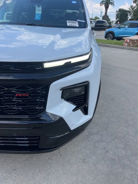 New 2026 Chevrolet Traverse RS w/ LPO, Floor Liner Package FWD image 15
