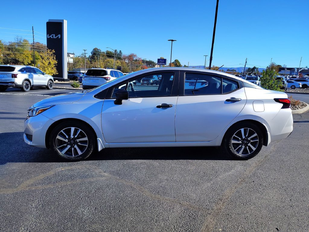 Used 2024 Nissan Versa S w/ S Plus Package FWD image 3