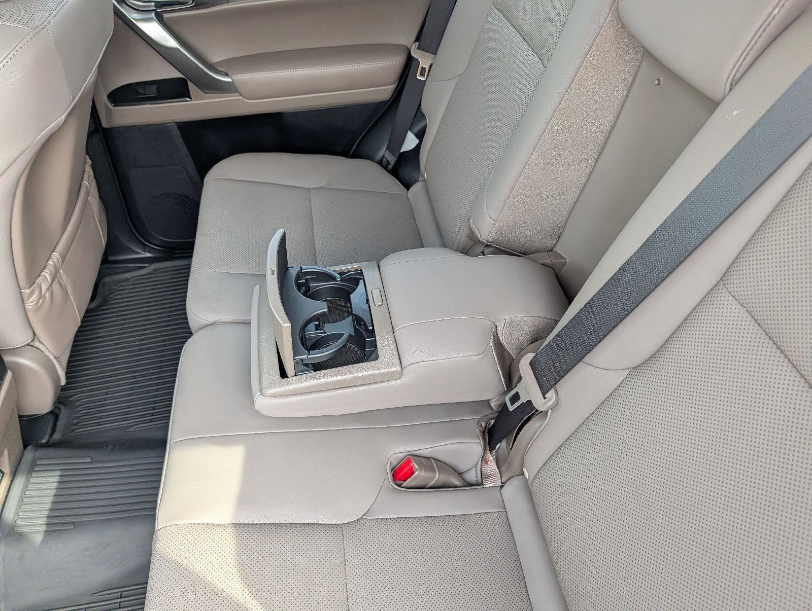 Certified 2023 Lexus GX 460 Premium w/ Premium Package image 19