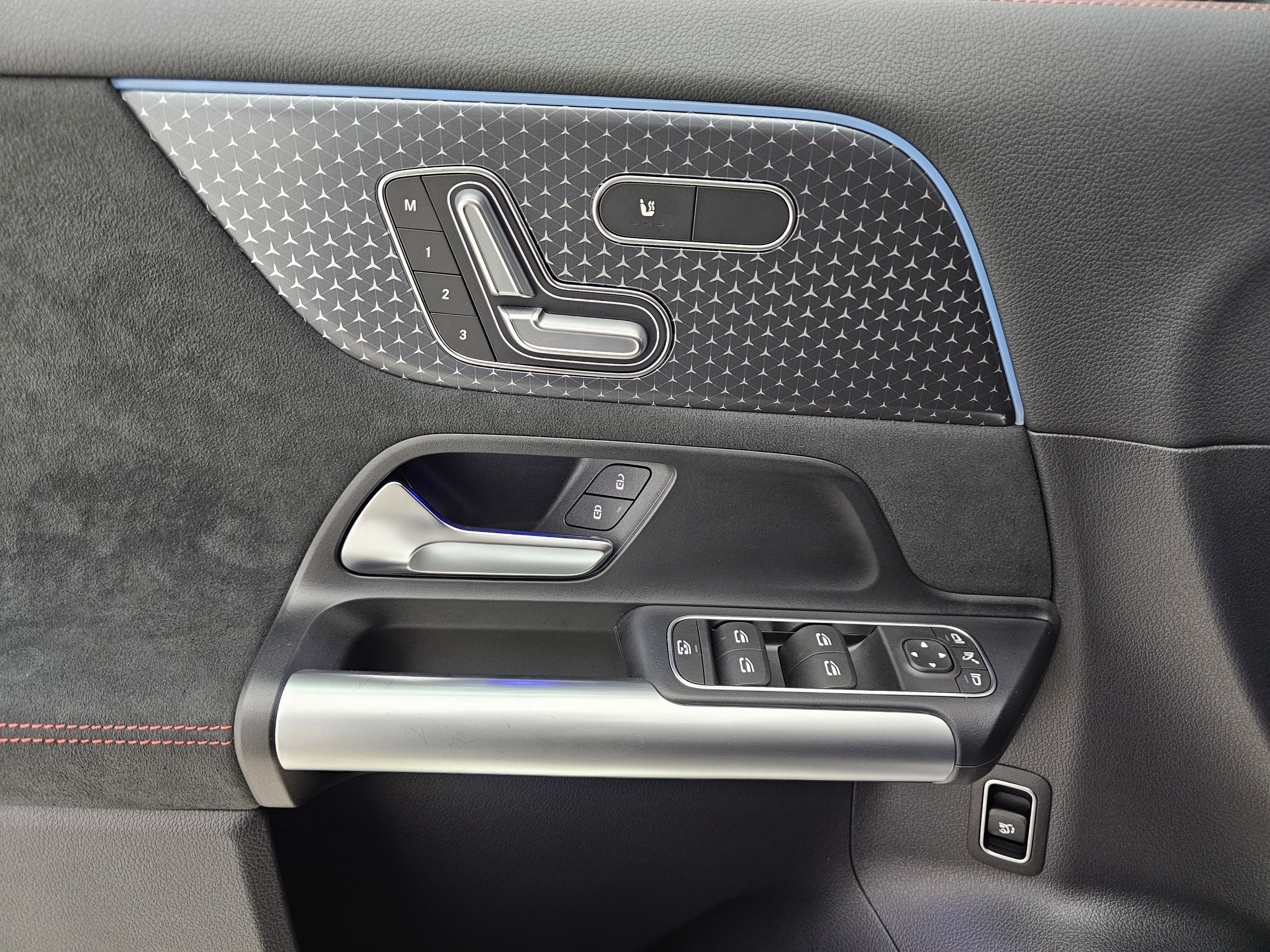 Certified 2025 Mercedes-Benz GLA 35 AMG 4MATIC image 14