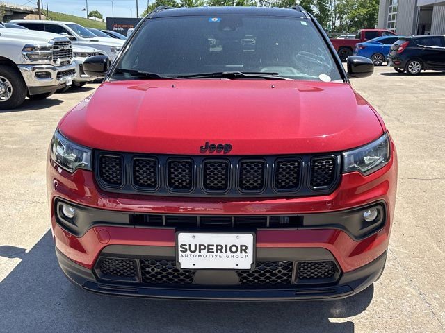 Used 2023 Jeep Compass Altitude AWD/4WD image 10