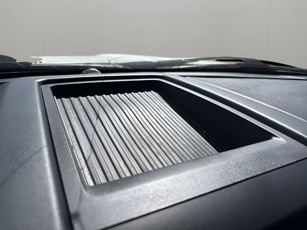 Used 2020 Ford Expedition XLT w/ Equipment Group 202A image 31