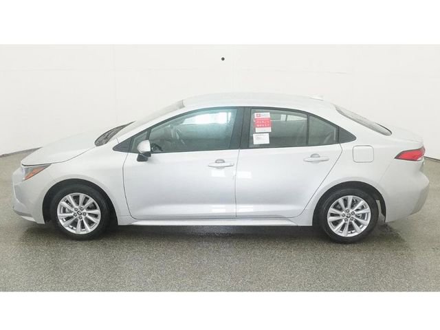 New 2026 Toyota Corolla LE image 3