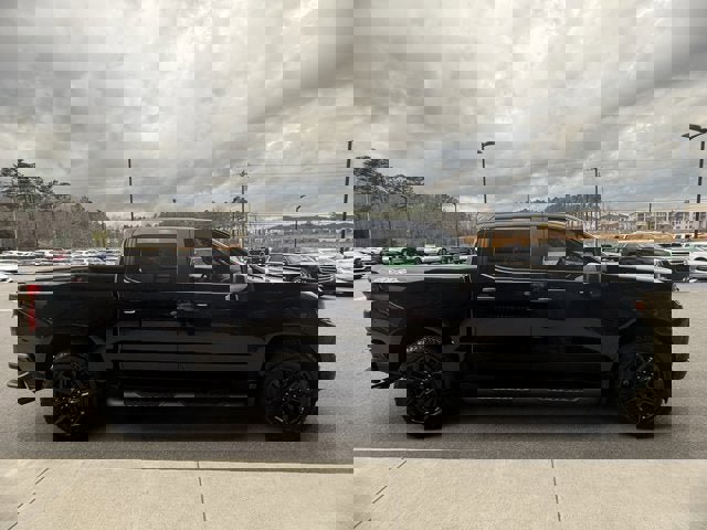 Used 2026 Chevrolet Silverado 1500 Custom w/ Turbomax Blackout Package image 7