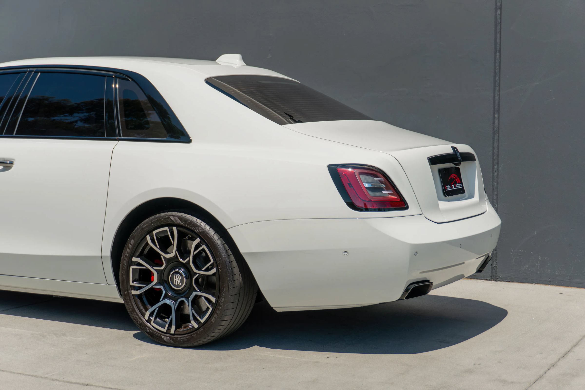 Used 2023 Rolls-Royce Ghost Black Badge w/ Black Badge Ghost Package AWD/4WD image 25