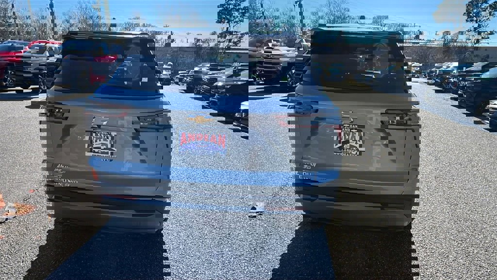 New 2026 Chevrolet Equinox LT w/ Convenience Package II image 6