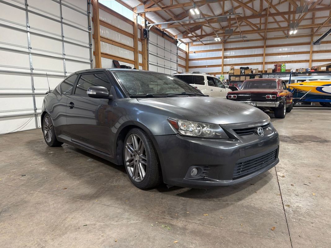 Used 2013 Scion tC FWD image 6