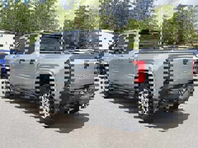Used 2024 Toyota Tacoma SR image 5