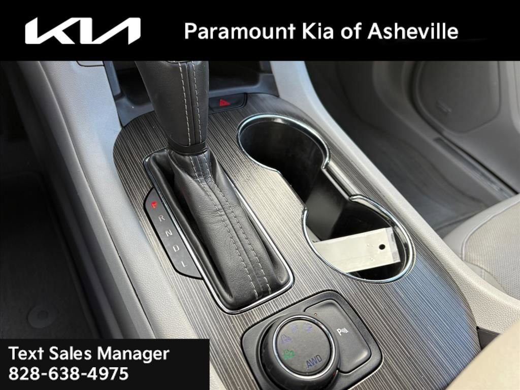 Used 2017 GMC Acadia SLT image 26