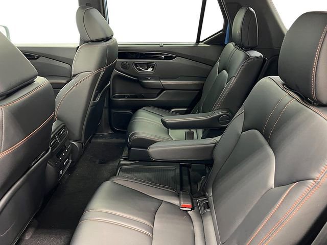 New 2025 Honda Pilot TrailSport image 28