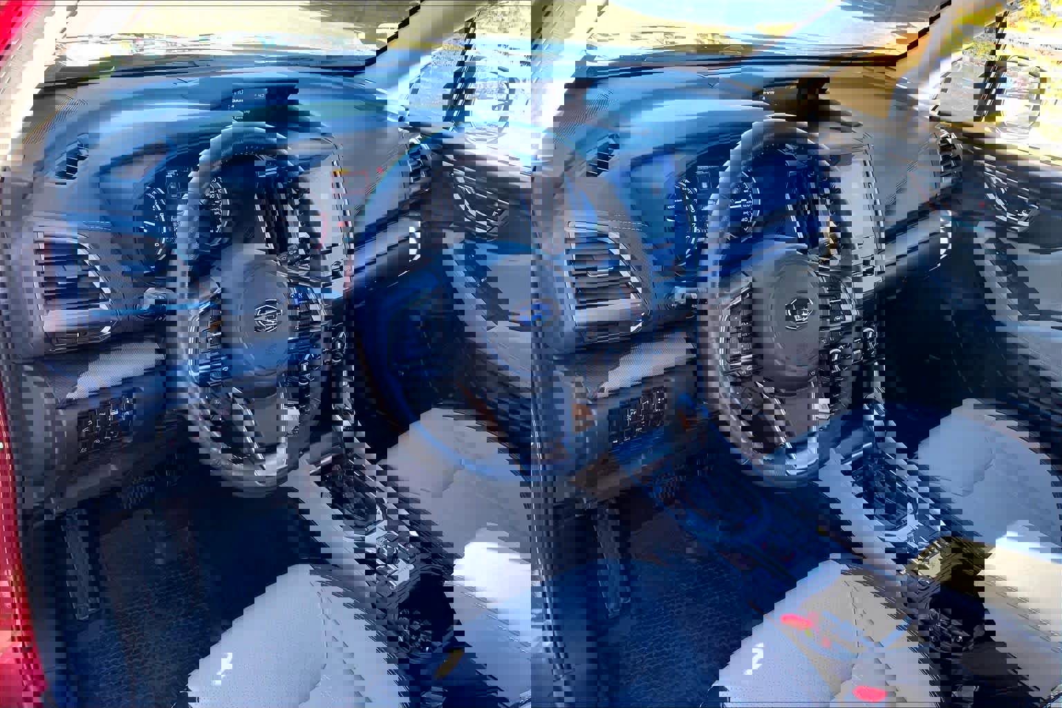 Used 2019 Subaru Forester Limited w/ Popular Package #3 image 17