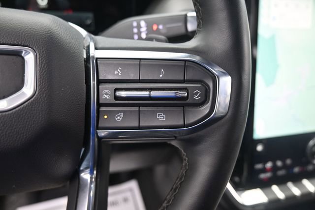 Used 2025 GMC Yukon XL Denali AWD/4WD image 19