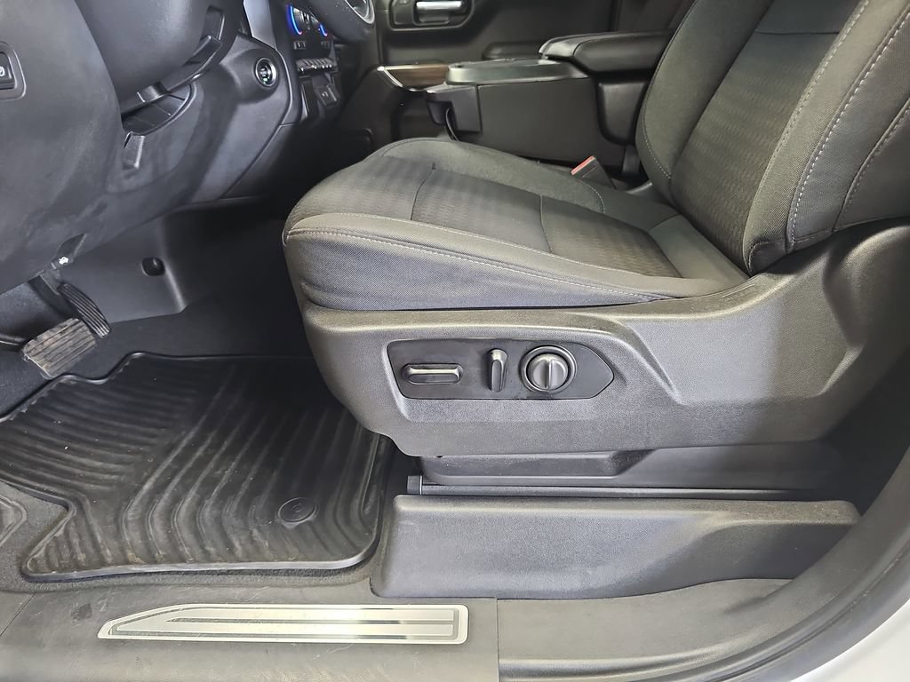Used 2021 Chevrolet Silverado 1500 LT RWD image 27