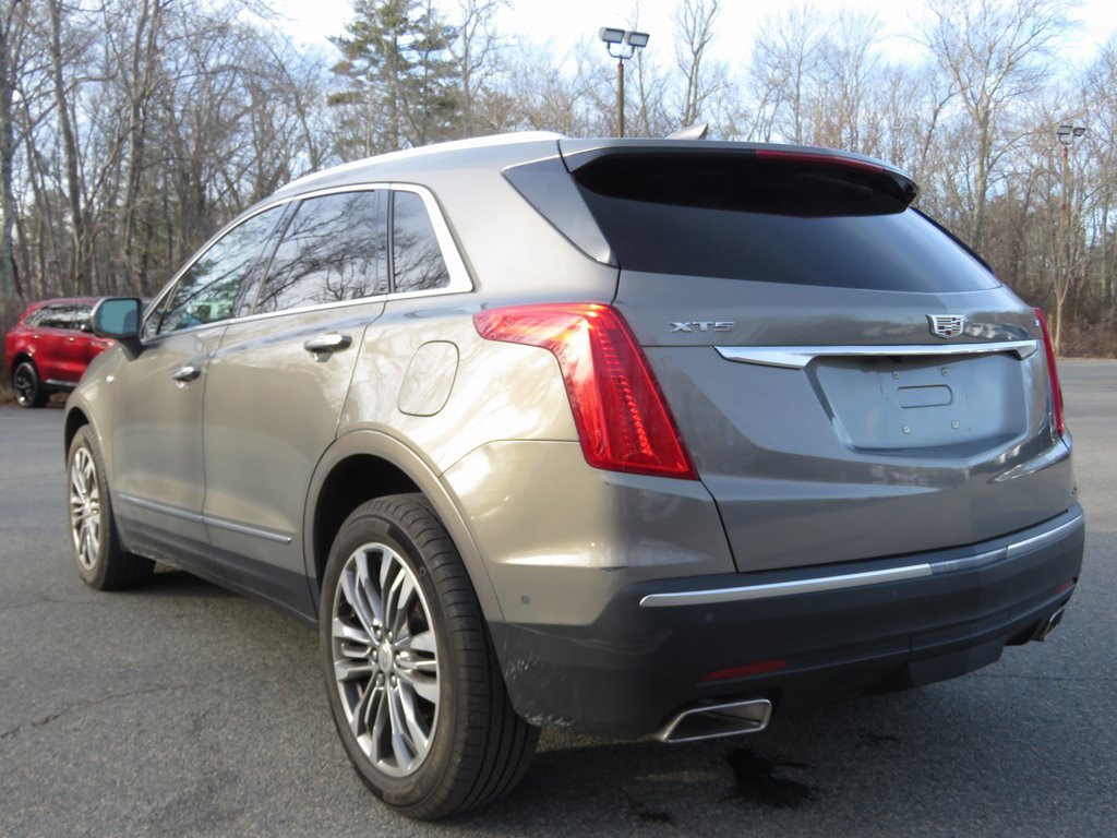 Used 2018 Cadillac XT5 Premium Luxury w/ Driver Assist Package image 8