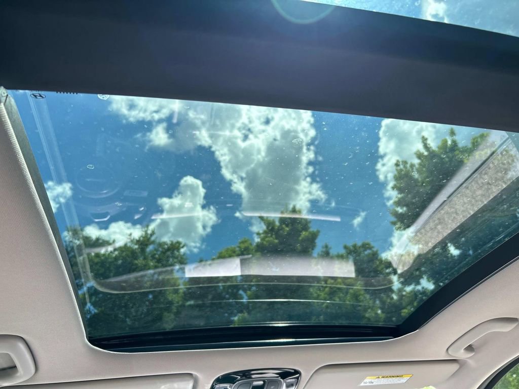 New 2025 Hyundai Tucson Limited FWD image 25