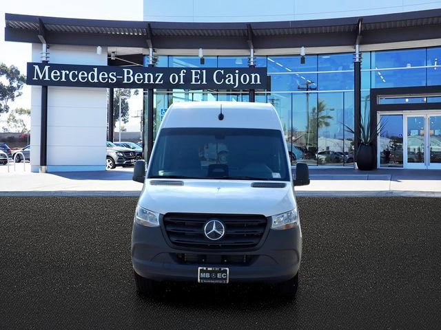 New 2025 Mercedes-Benz eSprinter 170 Cargo image 2