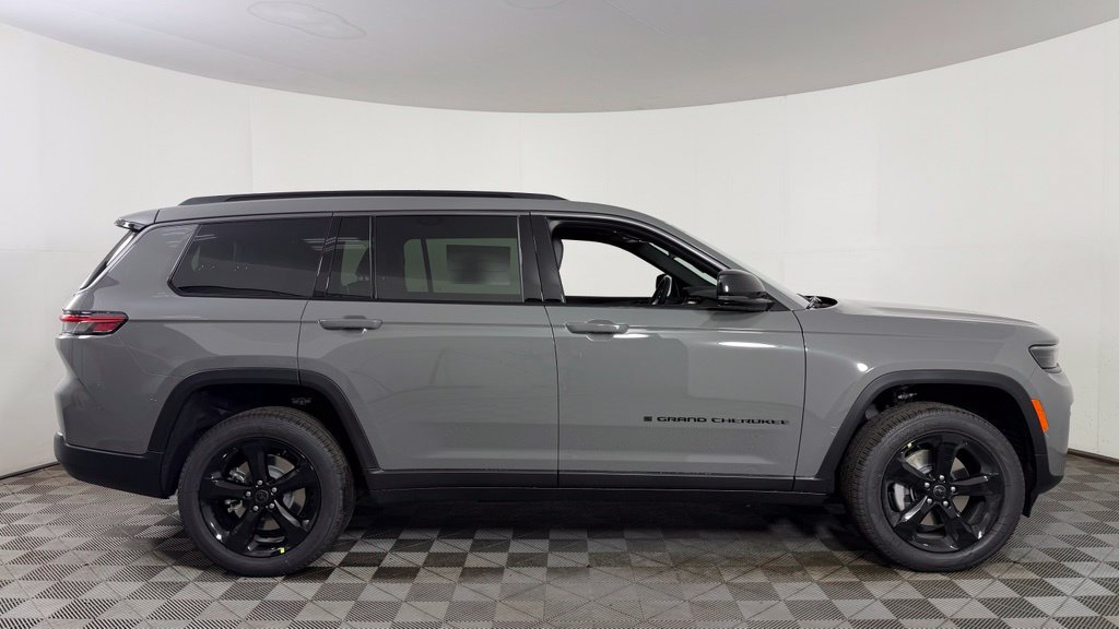 New 2027 Jeep Grand Cherokee L Limited AWD/4WD image 8