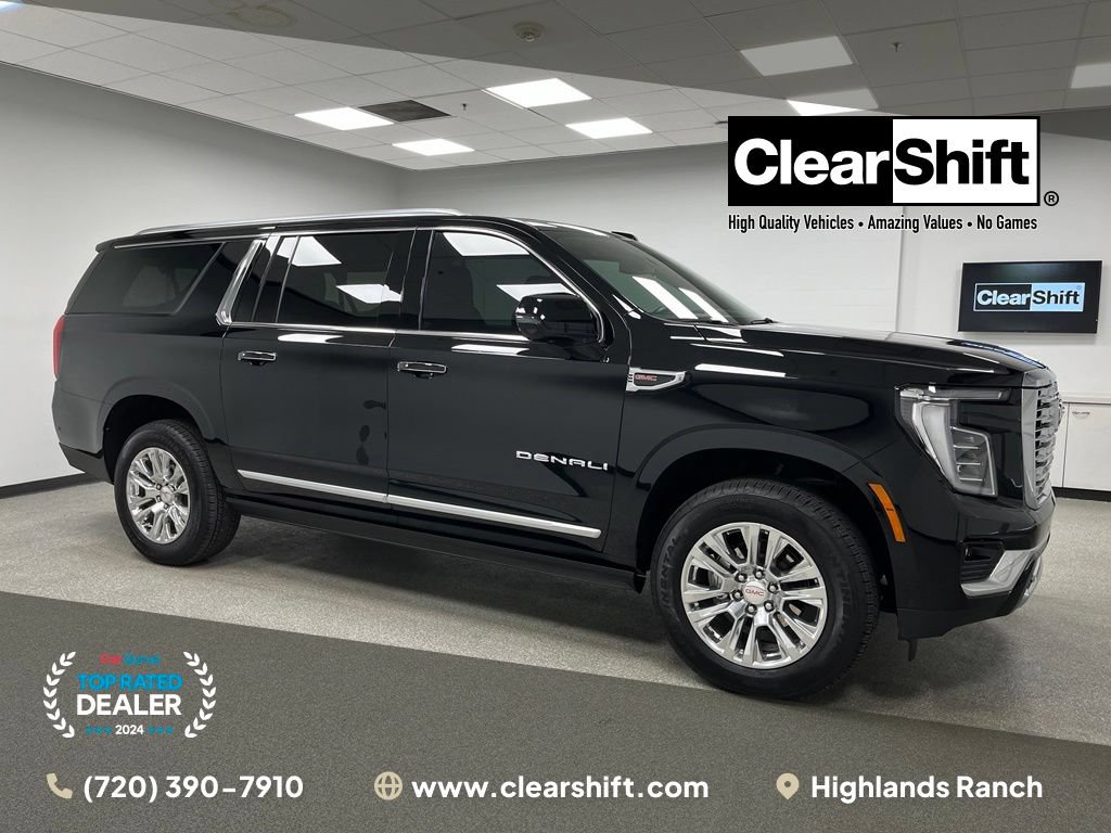 Used 2025 GMC Yukon XL Denali w/ Sun & Power Step Package AWD/4WD image 1